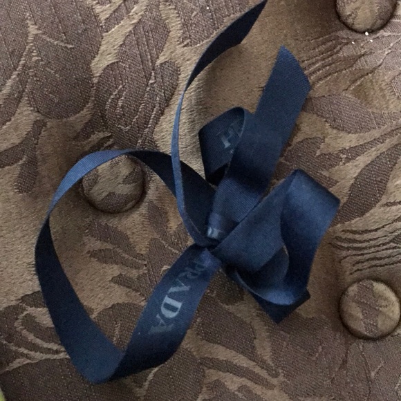 Prada shopping bag 10x6.2x3 inched with bow tie - Picture 5 of 5